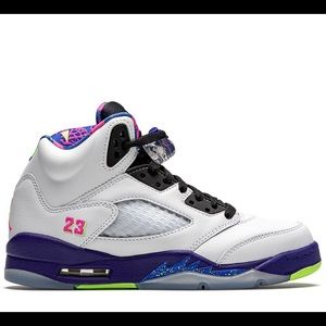 Size 2Y kids air Jordan 5 sneakers gently used
